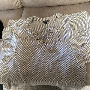 Silky Tie-Up V Neck Blouse